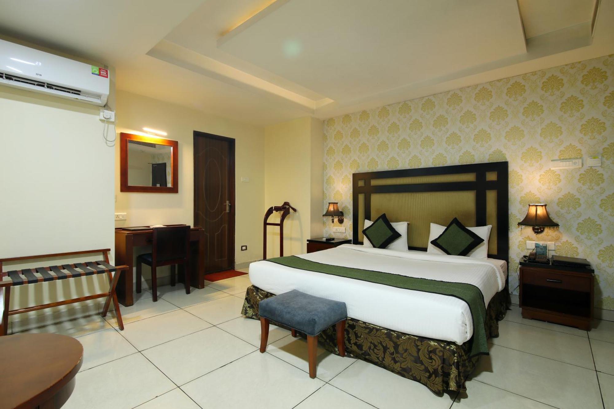 Hotel Gateway Grandeur Guwahati Esterno foto