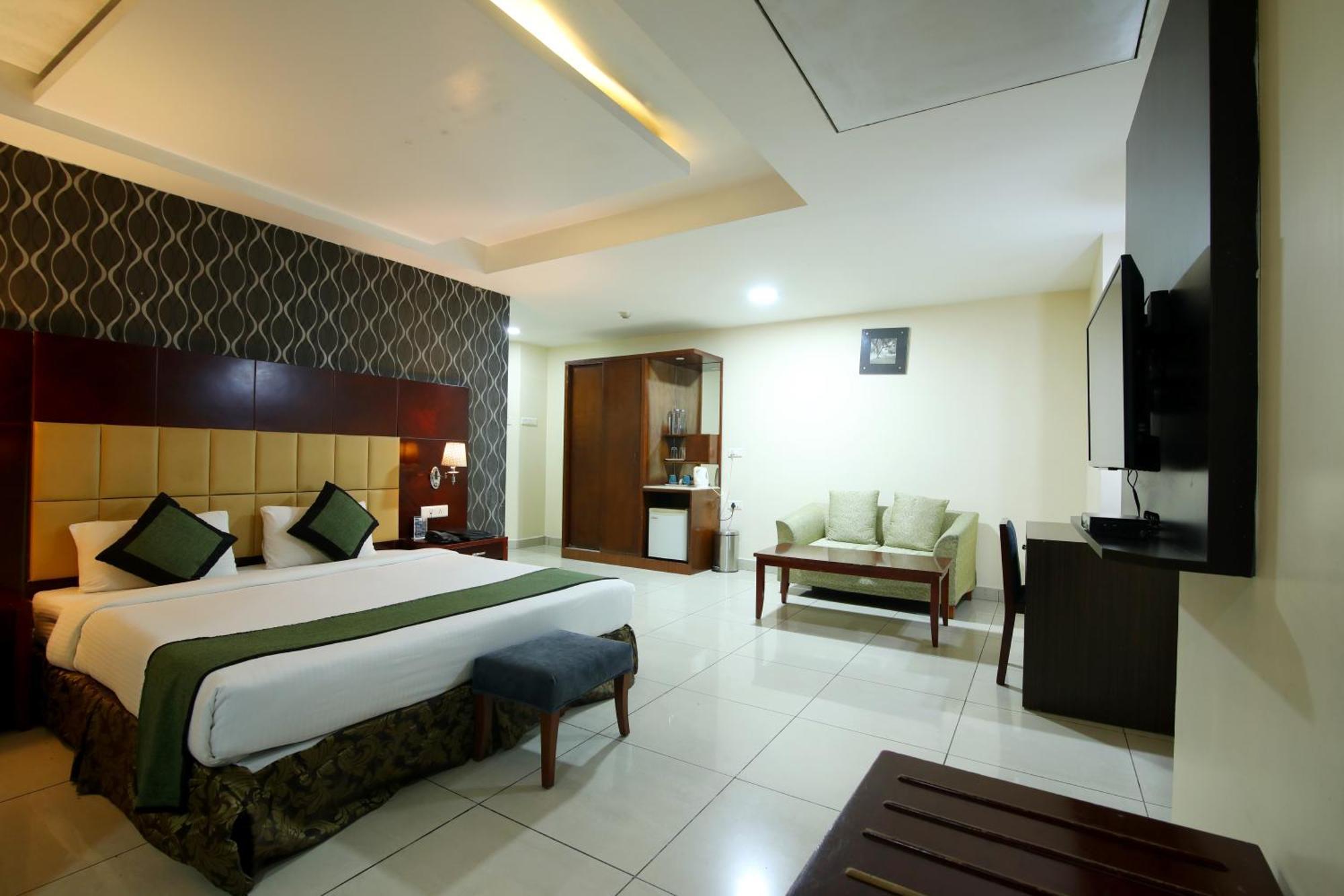 Hotel Gateway Grandeur Guwahati Esterno foto