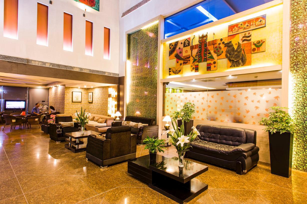 Hotel Gateway Grandeur Guwahati Esterno foto